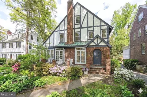 6911 Ridgewood Ave, Chevy Chase, MD 20815