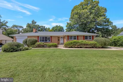 314 N Van Buren St, Rockville, MD 20850
