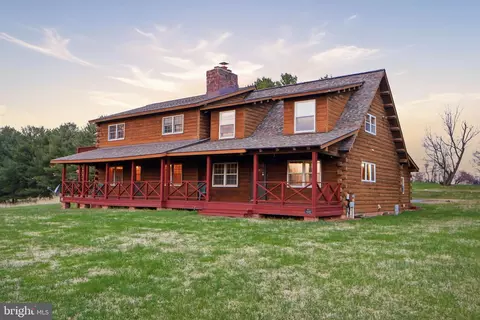 Exterior - 21142 Westerly Rd, Poolesville, MD 20837 photo 12 of 12