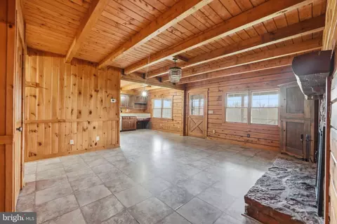 Other - 21142 Westerly Rd, Poolesville, MD 20837 photo 3 of 24