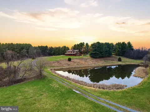 View/Area - 21142 Westerly Rd, Poolesville, MD 20837 photo 6 of 7