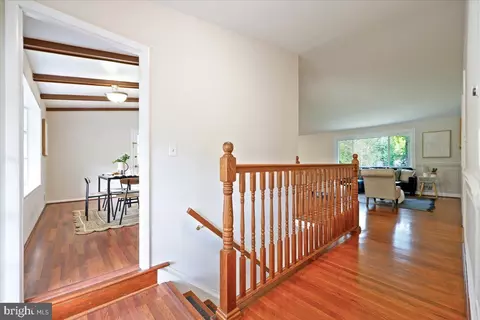 Entry Way - 11807 Stonington Pl, Silver Spring, MD 20902 photo 5 of 9