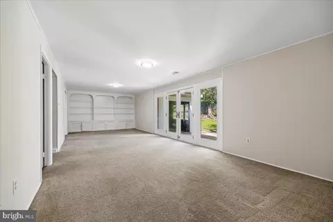 Living - 11807 Stonington Pl, Silver Spring, MD 20902 photo 1 of 5