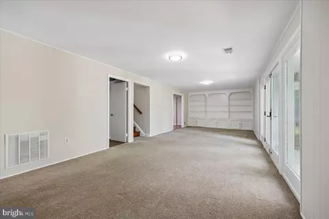 Living - 11807 Stonington Pl, Silver Spring, MD 20902 photo 3 of 5