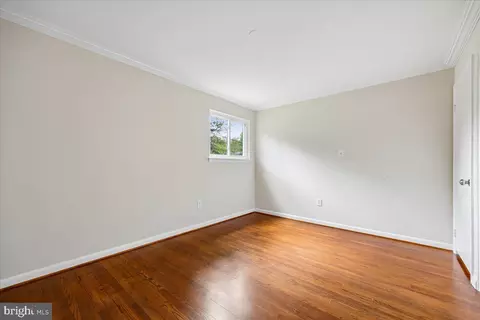 Bedroom - 11807 Stonington Pl, Silver Spring, MD 20902 photo 4 of 6