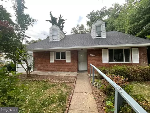 8210 Tahona Dr, Silver Spring, MD 20903