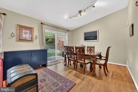 Dining - 1008 Robroy Dr, Silver Spring, MD 20903 photo 1 of 2