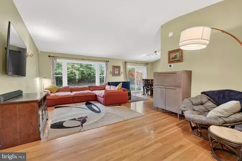 Other - 1008 Robroy Dr, Silver Spring, MD 20903 photo 2 of 8