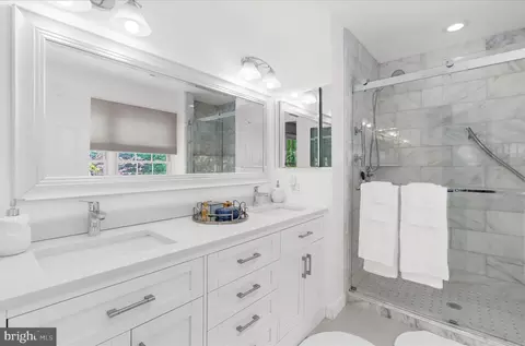 Bath - 13241 Osterport Dr, Silver Spring, MD 20906 photo 3 of 5