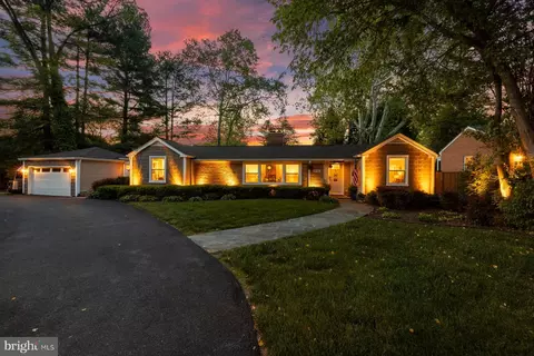 3707 E West Hwy, Chevy Chase, MD 20815
