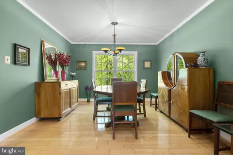 Dining - 3128 Memory Ln, Silver Spring, MD 20904 photo 1 of 2