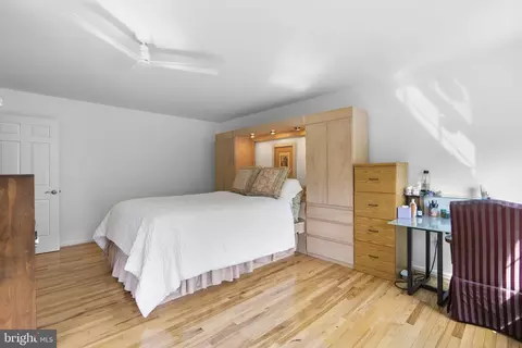 Bedroom - 3128 Memory Ln, Silver Spring, MD 20904 photo 2 of 5