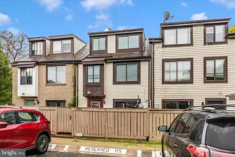 9913 Forest View Pl, Montgomery Village, MD 20886