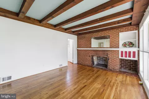 Living - 10303 Haywood Dr, Silver Spring, MD 20902 photo 5 of 6