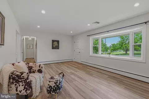 Other - 10316 Sunset Dr, Damascus, MD 20872 photo 5 of 13