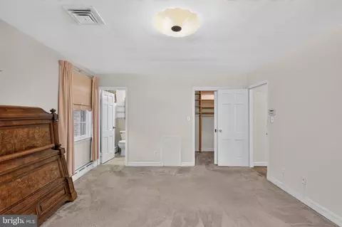Bedroom - 10600 Greenacres Dr, Silver Spring, MD 20903 photo 8 of 12