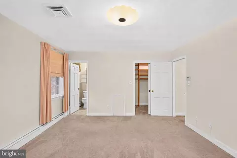 Bedroom - 10600 Greenacres Dr, Silver Spring, MD 20903 photo 7 of 12