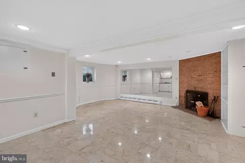 Living - 10600 Greenacres Dr, Silver Spring, MD 20903 photo 8 of 9