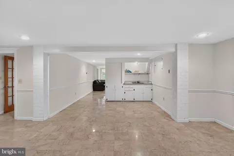 Entry Way - 10600 Greenacres Dr, Silver Spring, MD 20903 photo 3 of 3