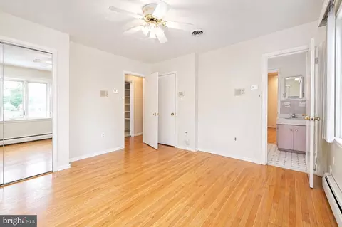 Bedroom - 14607 Peach Orchard Rd, Silver Spring, MD 20905 photo 4 of 4