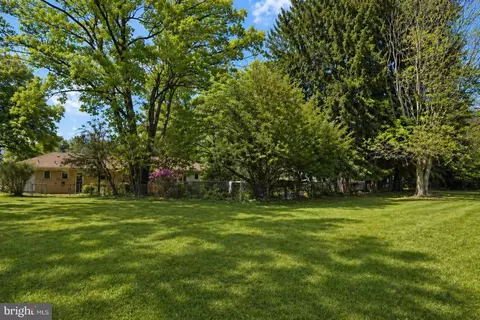Exterior - 14607 Peach Orchard Rd, Silver Spring, MD 20905 photo 5 of 9