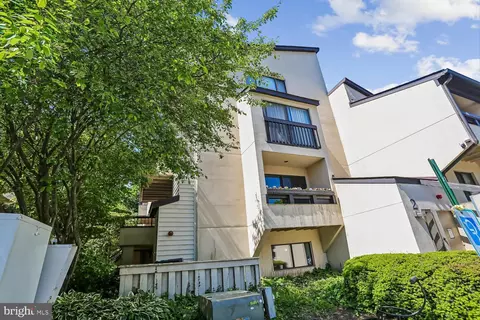 9705 Hellingly Pl #62, Montgomery Village, MD 20886