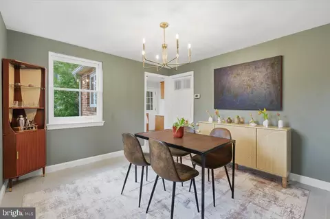 Dining - 1613 N Springwood Dr N, Silver Spring, MD 20910 photo 1 of 2