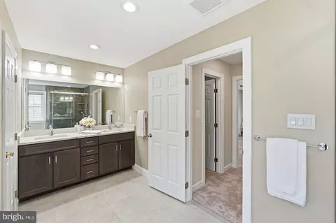 Entry Way - 10816 Maplecrest Ln, Potomac, MD 20854 photo 1 of 1