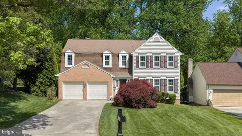 2303 Mccormick Rd, Rockville, MD 20850