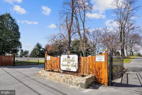 View/Area - 2201 Greenery Ln #104-11, Silver Spring, MD 20906 photo 2 of 2