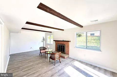 Living - 616 Chichester Ln, Silver Spring, MD 20904 photo 3 of 8
