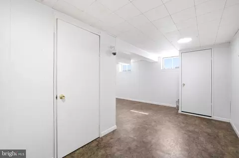 Entry Way - 616 Chichester Ln, Silver Spring, MD 20904 photo 5 of 5