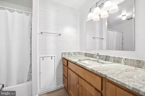 Bath - 616 Chichester Ln, Silver Spring, MD 20904 photo 2 of 3