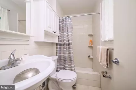 Bath - 702 Buccaneer Ct, Silver Spring, MD 20904 photo 2 of 2