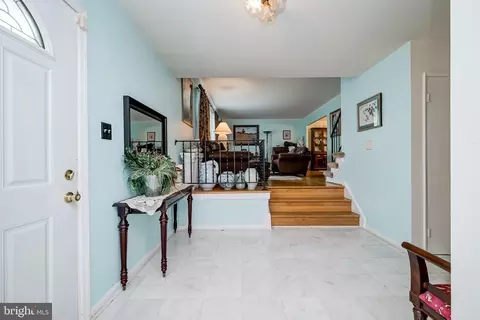 Entry Way - 702 Buccaneer Ct, Silver Spring, MD 20904 photo 2 of 3