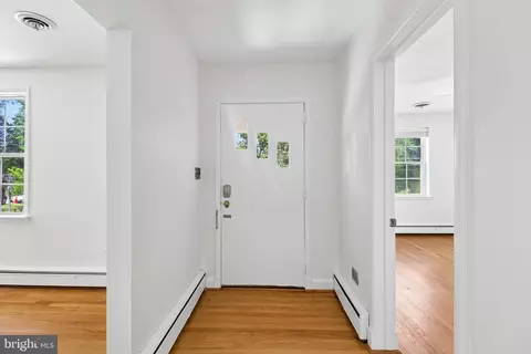 Entry Way - 400 Southwest Dr, Silver Spring, MD 20901 photo 1 of 2