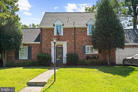 8019 Glendale Rd, Chevy Chase, MD 20815