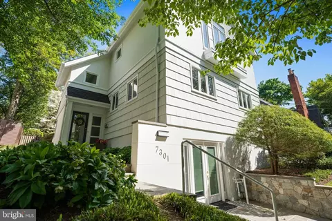 7301 Summit Ave, Chevy Chase, MD 20815