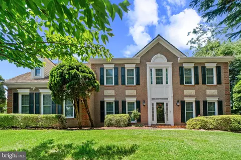 15622 Blackberry Dr, North Potomac, MD 20878