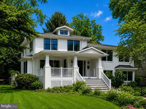 10019 Kensington Pkwy, Kensington, MD 20895