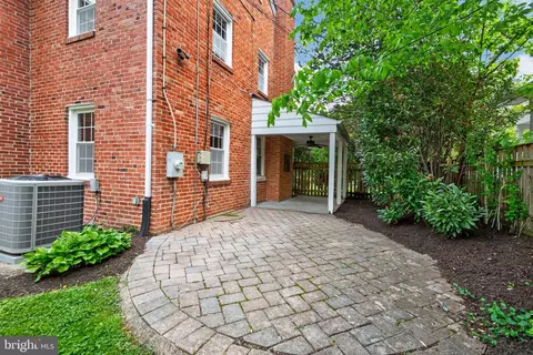 Exterior - 1908 Brisbane St, Silver Spring, MD 20902 photo 4 of 9