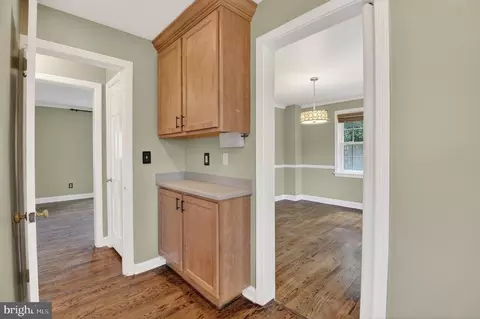 Entry Way - 1908 Brisbane St, Silver Spring, MD 20902 photo 2 of 4