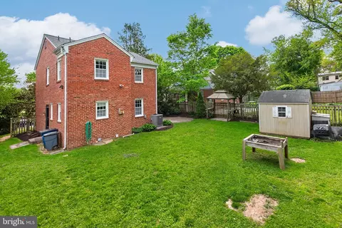 Exterior - 1908 Brisbane St, Silver Spring, MD 20902 photo 8 of 9