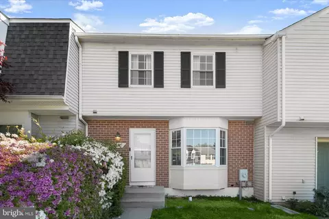 8611 Kelso Ter, Gaithersburg, MD 20877