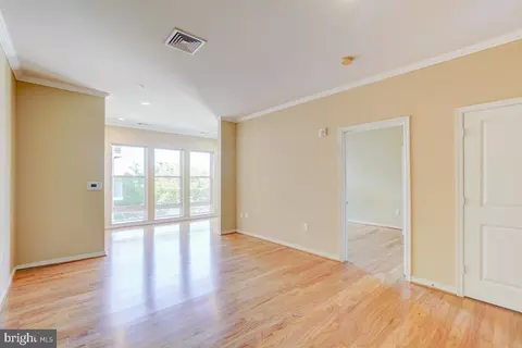 Living - 8045 Newell St #309, Silver Spring, MD 20910 photo 2 of 5