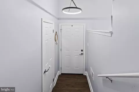 Entry Way - 25 Hunters Gate Ct, Silver Spring, MD 20904 photo 1 of 4