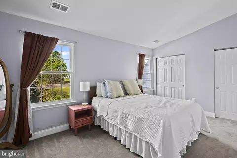 Bedroom - 25 Hunters Gate Ct, Silver Spring, MD 20904 photo 3 of 3