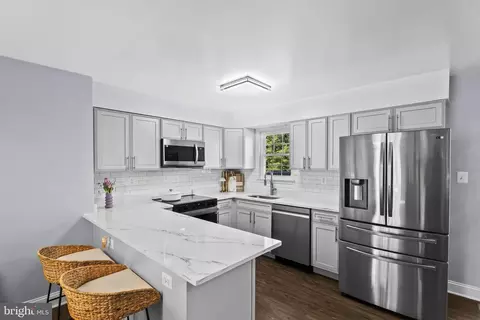 Kitchen - 25 Hunters Gate Ct, Silver Spring, MD 20904 photo 1 of 2