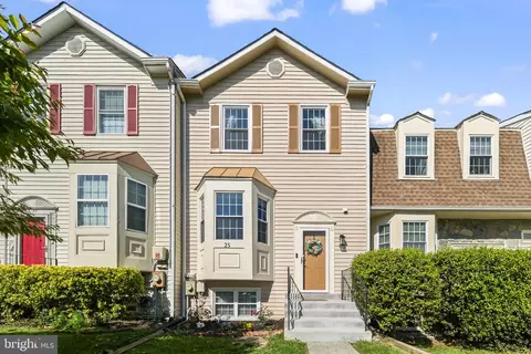 25 Hunters Gate Ct, Silver Spring, MD 20904
