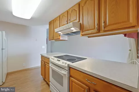 Kitchen - 14550 Kelmscot Dr #186-A, Silver Spring, MD 20906 photo 5 of 5